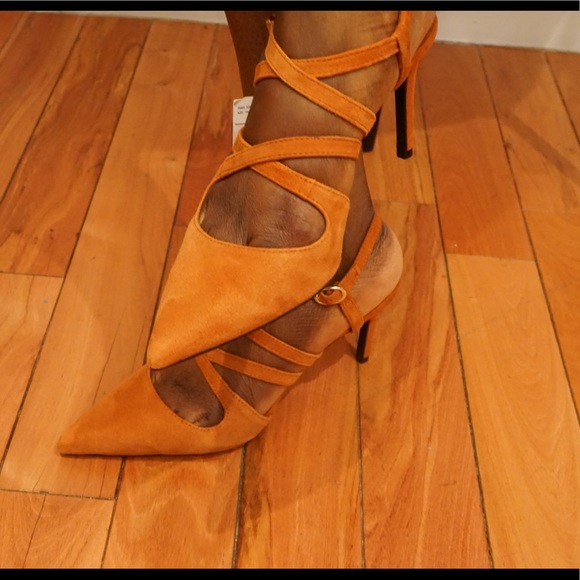 Strap leather shoes - Picture 2 of 6